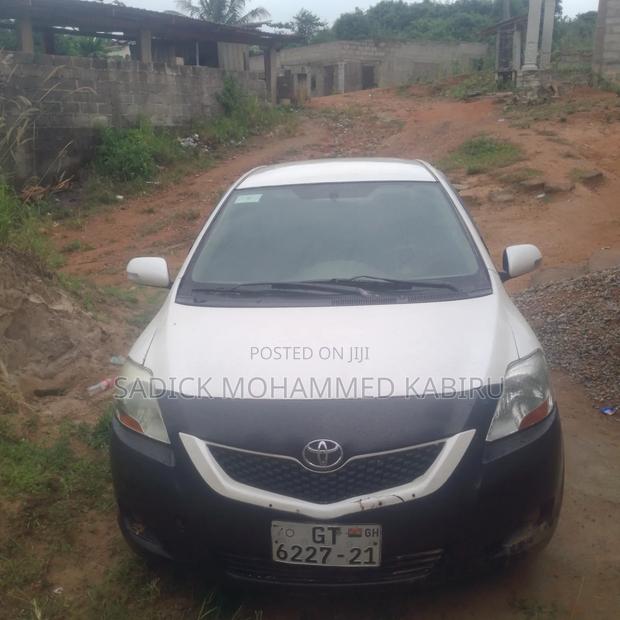 Toyota Belta 2010 White