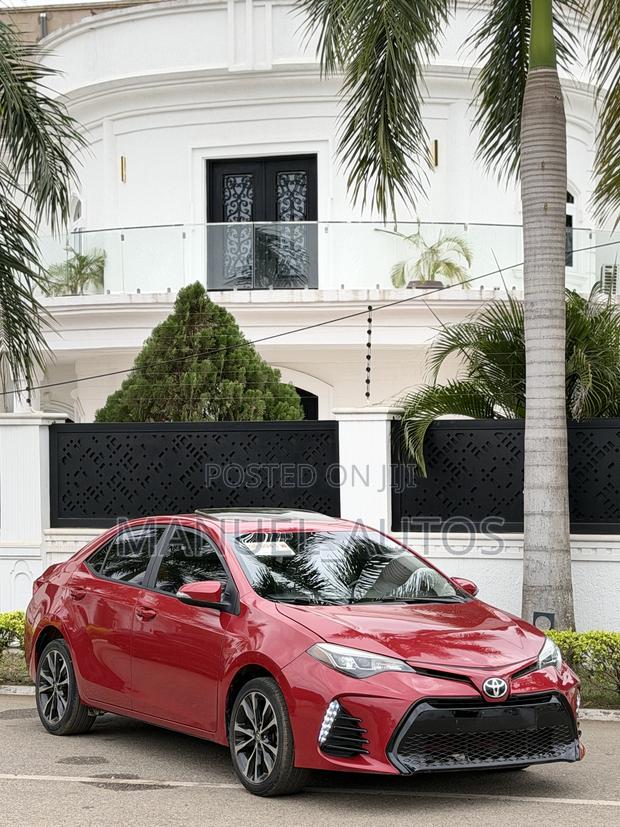 Toyota Corolla SE 4dr Sedan (1.8L 4cyl CVT) 2017 Red