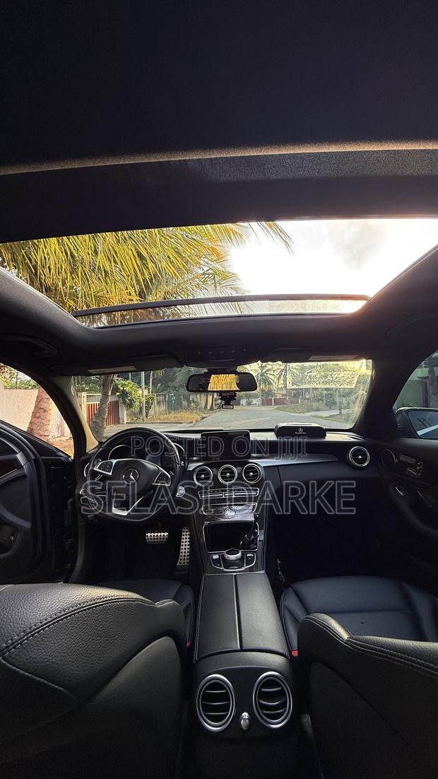 Mercedes-Benz C300 Luxury 4matic Sedan AWD (2.0L 4cyl 7A) 2017 Blue