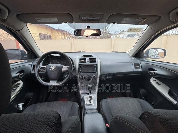 Toyota Corolla S 4dr Sedan (1.8L 4cyl 4A) 2012 Blue