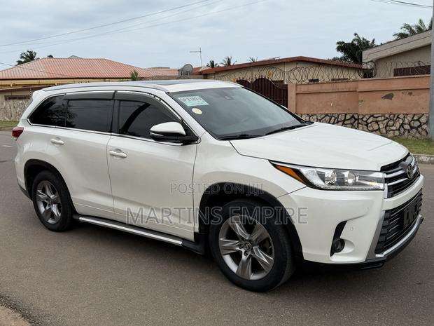 Toyota Highlander XLE 2019 White
