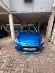Toyota Yaris 2019 Blue for sale