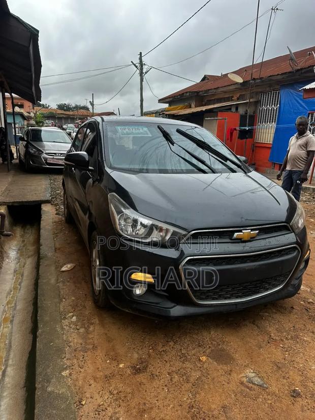Chevrolet Spark LS CVT 2016 Black