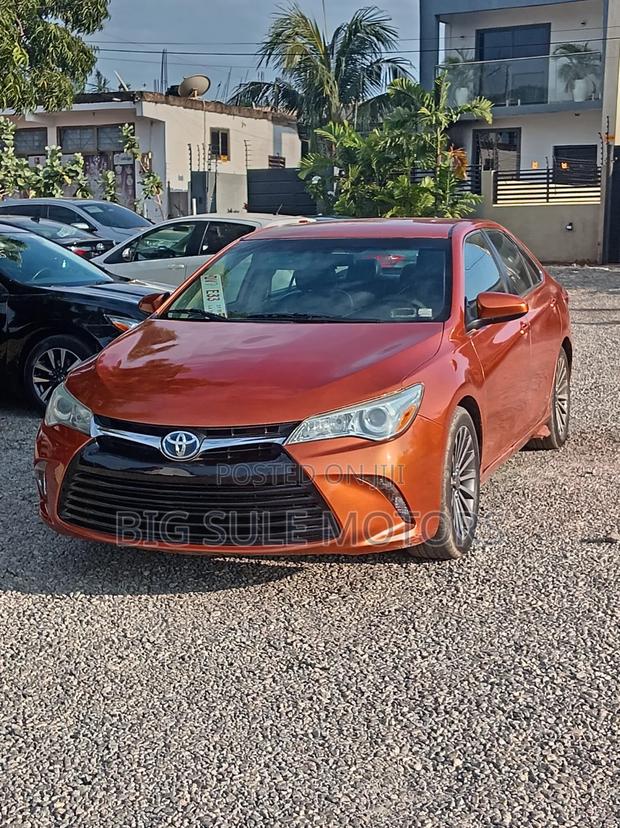 Toyota Camry 2015 Brown