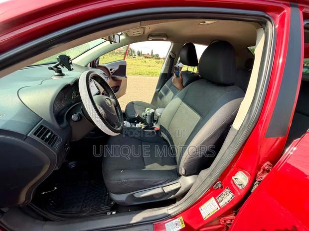 Toyota Corolla 2011 Red