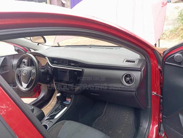 Toyota Corolla 2017 Red