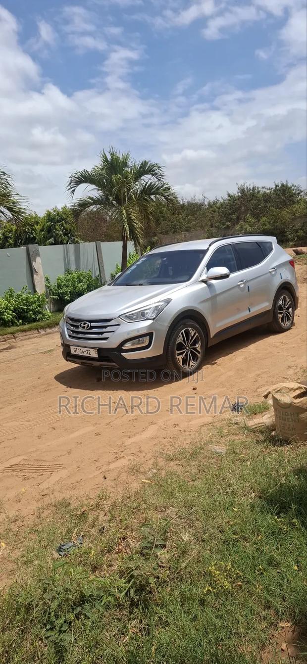 Hyundai Santa Fe 2015 Silver