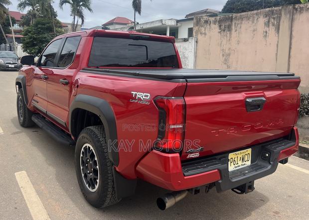 Toyota Tacoma SR5 Access Cab 6' Bed AT 2024 Red