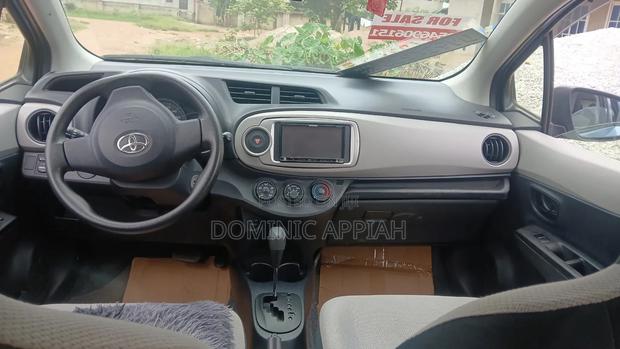 Toyota Vitz 1.3 AWD 5dr 2014