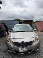 Toyota Yaris Base Sedan 4dr 2010 Silver for sale