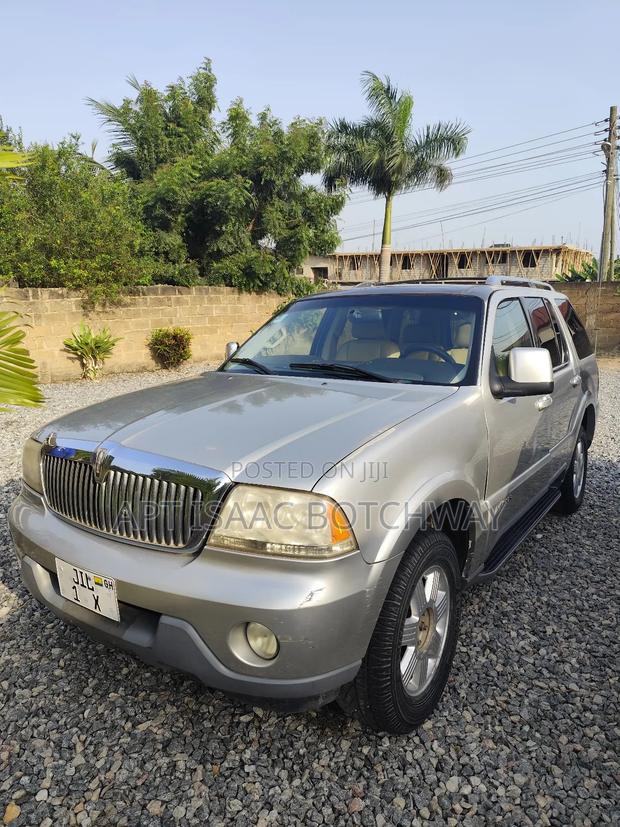 Lincoln Navigator 4x4 2008 Gold