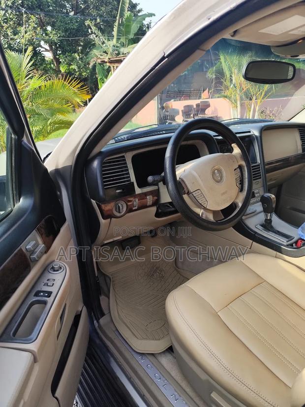 Lincoln Navigator 4x4 2008 Gold