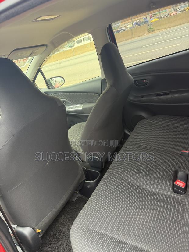 Toyota Vitz 1.5 FWD 3dr 2015 Red