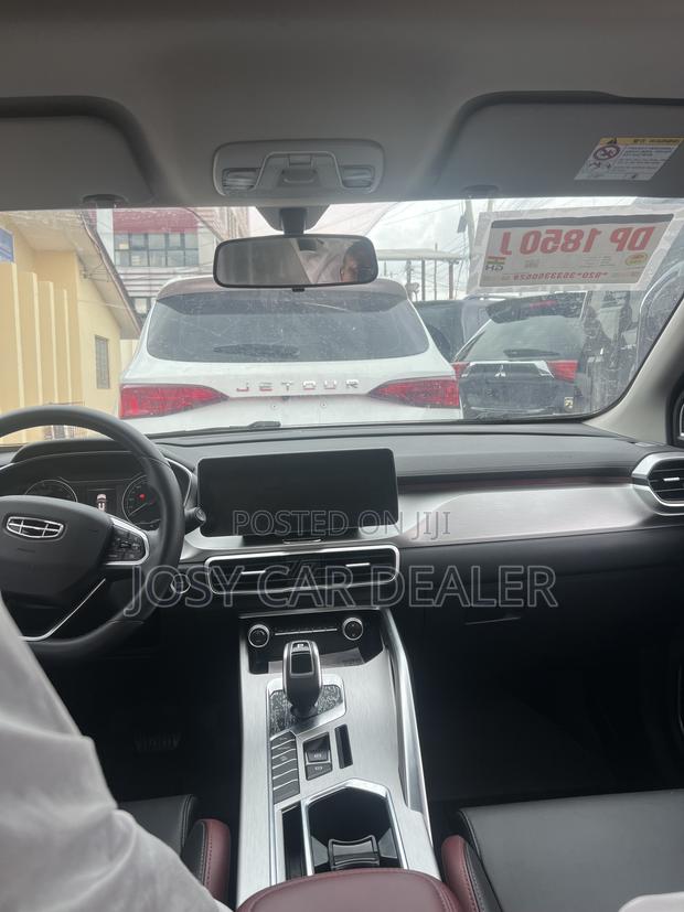 Geely Coolray 1.5 FWD 2021 Red