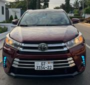 Toyota Highlander XLE 4x4 V6 (3.5L 6cyl 8A) 2018 Brown for sale