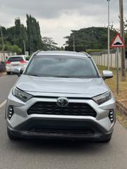 Toyota RAV4 LE AWD 2019 Silver for sale
