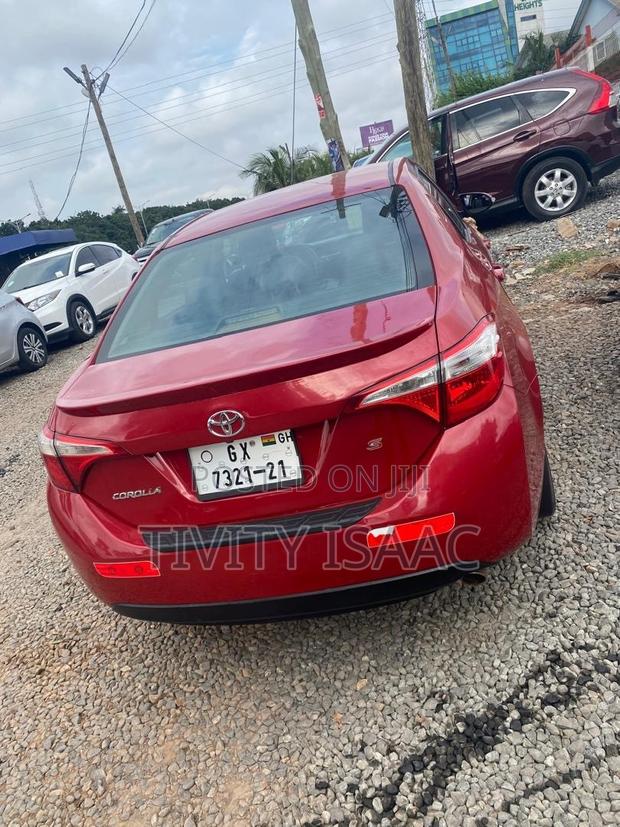 Toyota Corolla LE 4dr Sedan (1.8L 4cyl CVT) 2016 Red