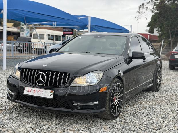 Mercedes-Benz C250 2013 Black