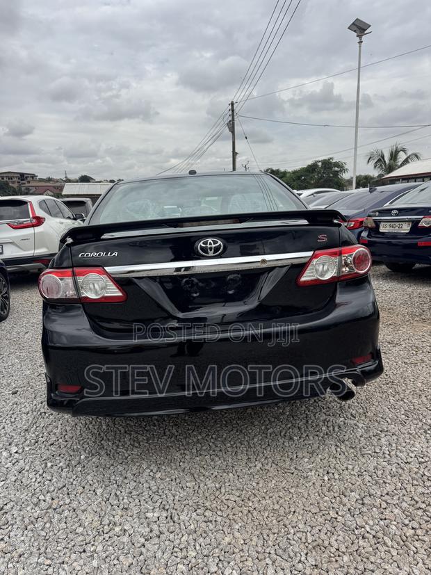 Toyota Corolla S 4dr Sedan (1.8L 4cyl 4A) 2013 Black