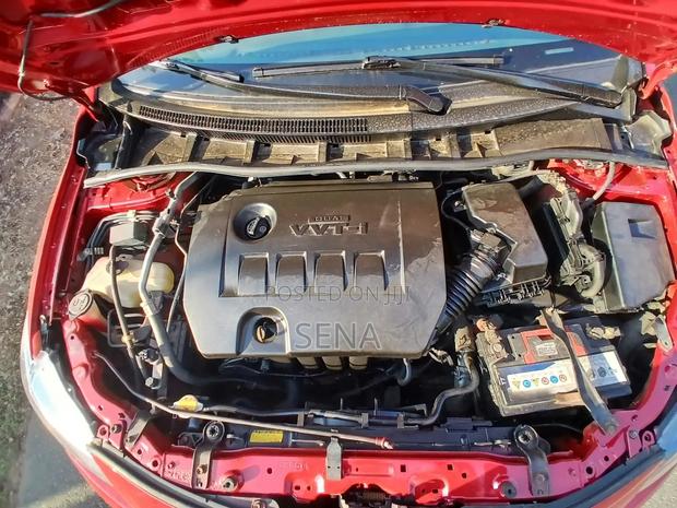 Toyota Corolla 2010 Red