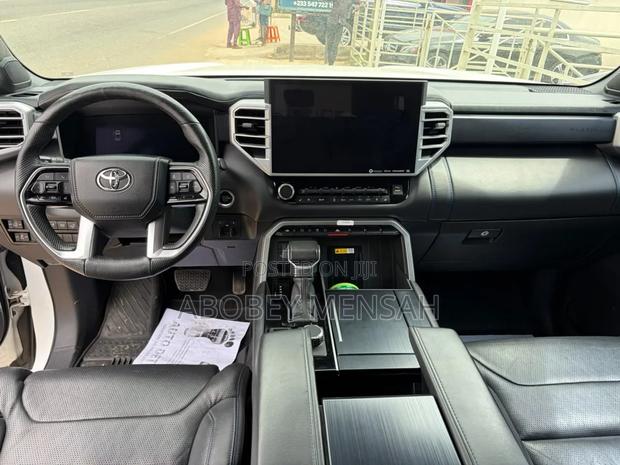 Toyota Tundra Platinum CrewMax 6.5' Bed 2023 White