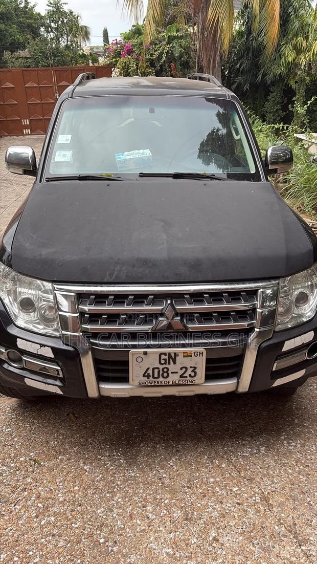 Mitsubishi Pajero V80 3.8 V6 GLS 2017 Black