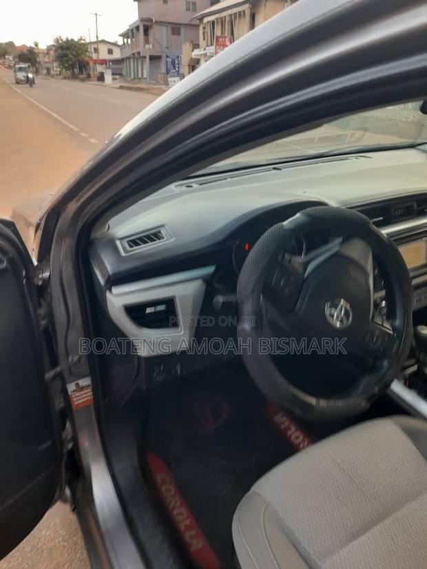 Toyota Corolla 2015 Gray