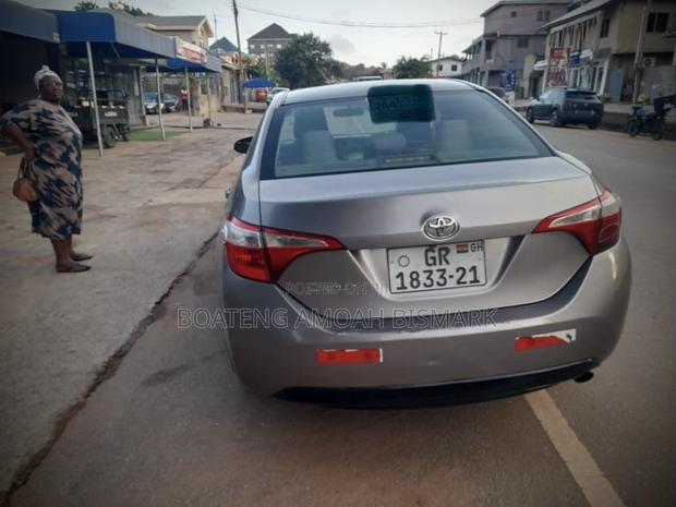 Toyota Corolla 2015 Gray