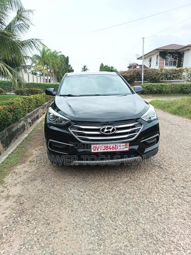 Hyundai Santa Fe 2017 Black