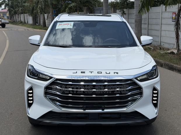 Jetour X70 Plus 1.6 7-Seater FWD 2022 White