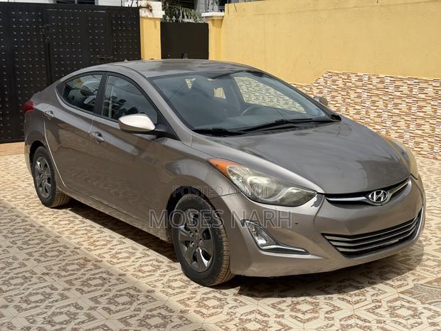 Hyundai Elantra 2013 Brown