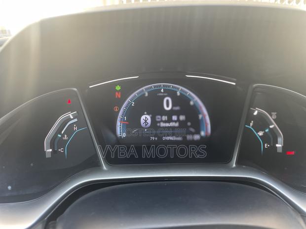 Honda Civic EX 2021 Gray