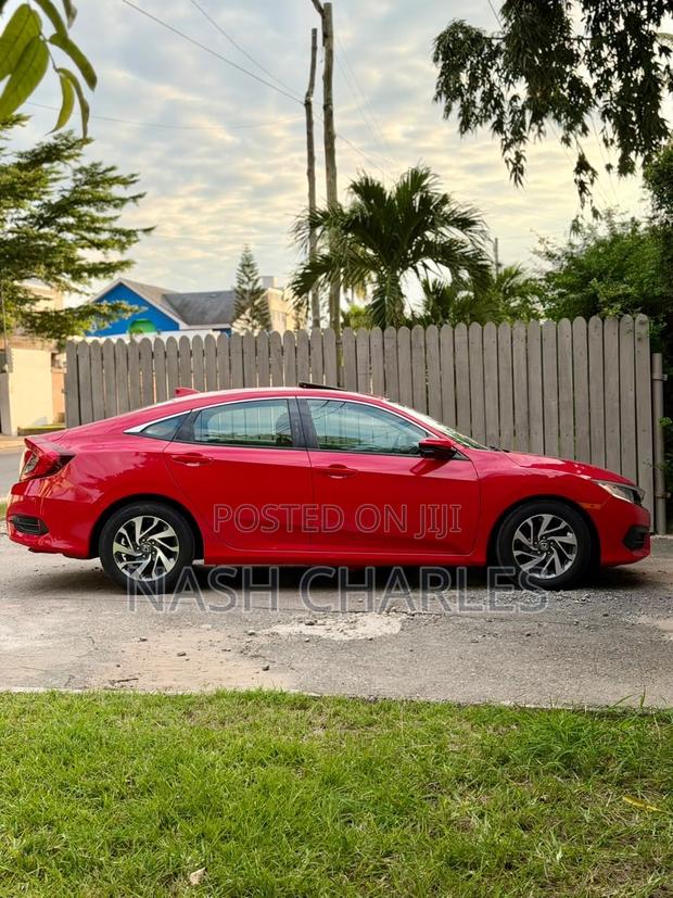 Honda Civic EX Sedan 2018 Red
