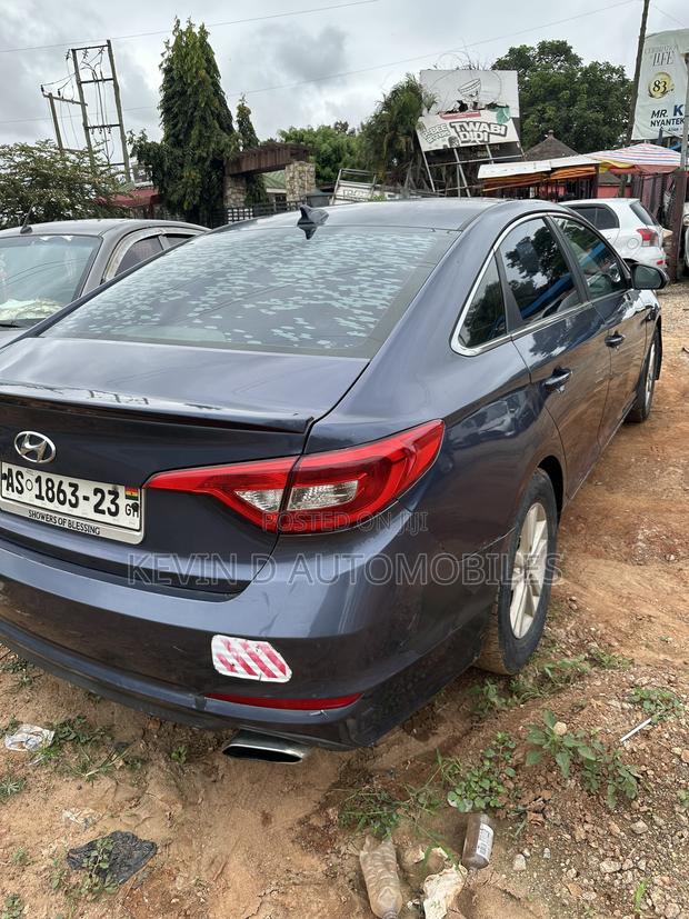 Hyundai Sonata SE 2017 Blue