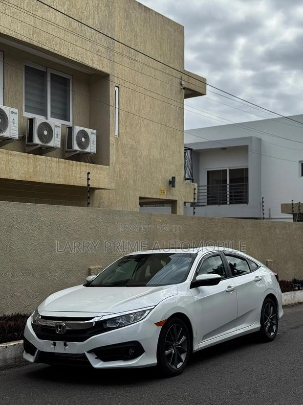 Honda Civic EX Sedan 2019 White