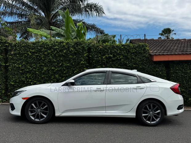 Honda Civic EX Sedan 2019 White