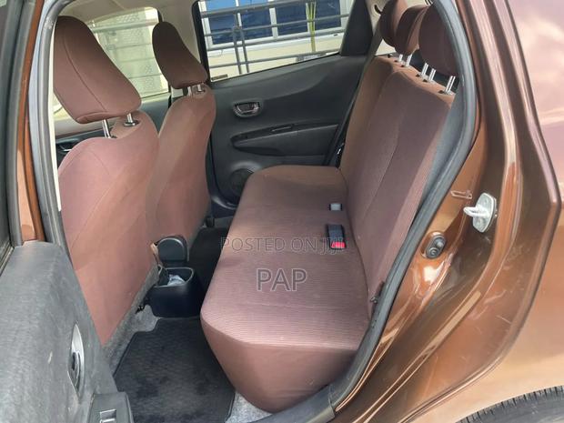 Toyota Vitz 1.3 AWD 3dr 2013 Brown