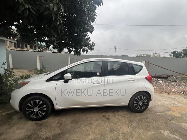 Nissan Versa 1.6 S+ 2016 White
