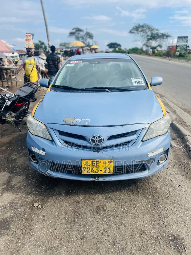 Toyota Corolla 2011 Blue