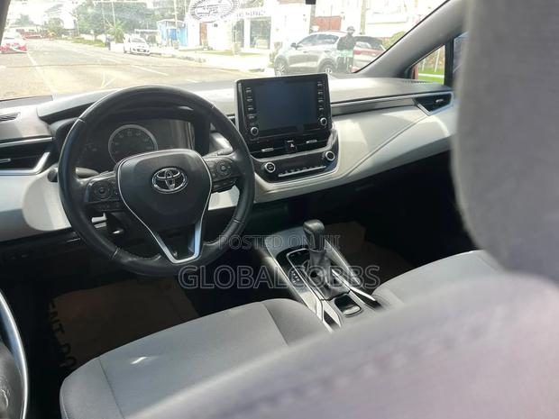 Toyota Corolla SE 2020 Red