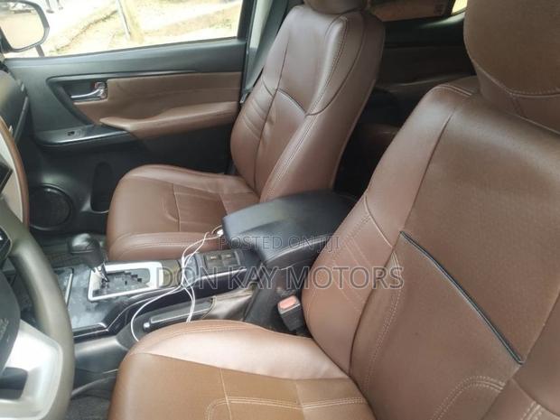 Toyota Fortuner 2019 Black