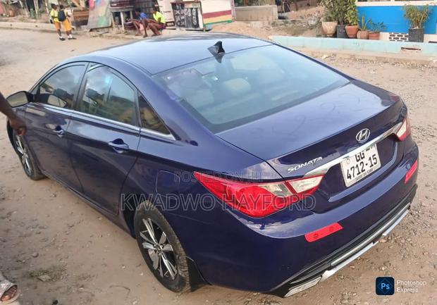 Hyundai Sonata 2013 Blue