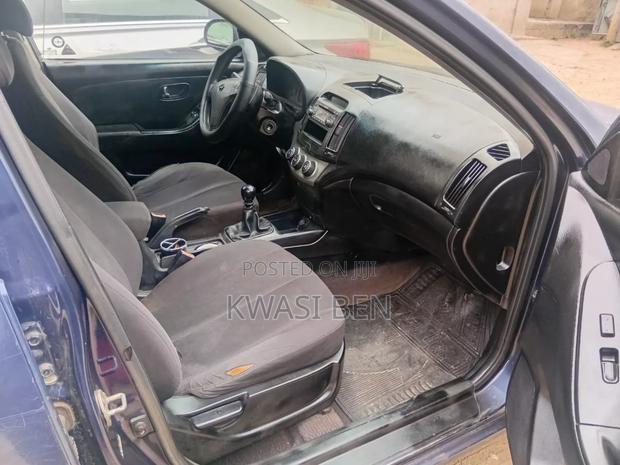Hyundai Elantra 2006 Blue