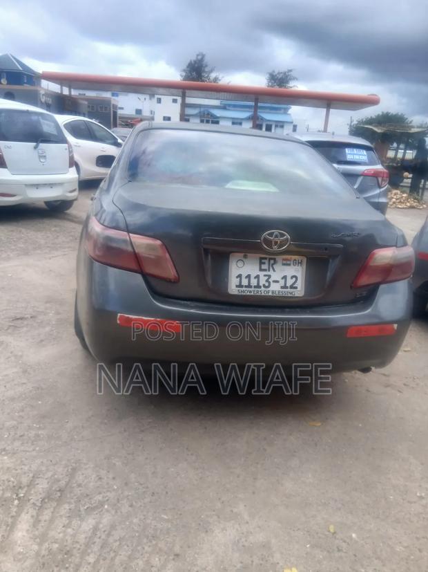 Toyota Camry 2009 Gray