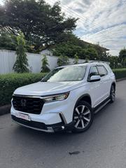 Honda Pilot Touring+ AWD 2025 White for sale