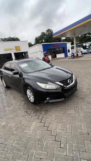Nissan Altima 2017 Black for sale