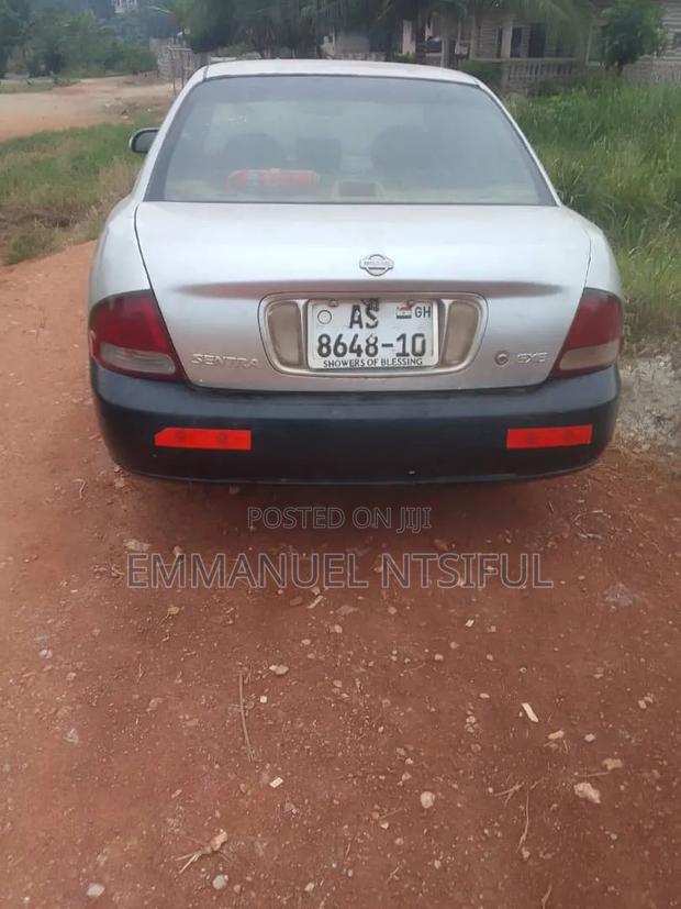 Nissan Sentra 2001 Gray