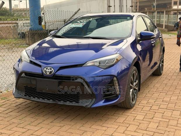 Toyota Corolla 2017 Blue