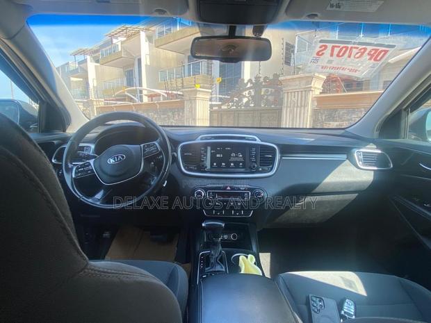 Kia Sorento 2019 Brown
