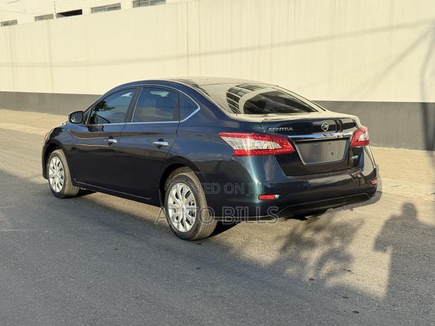 Nissan Sentra SV 4dr Sedan (1.8L 4cyl CVT) 2015 Green